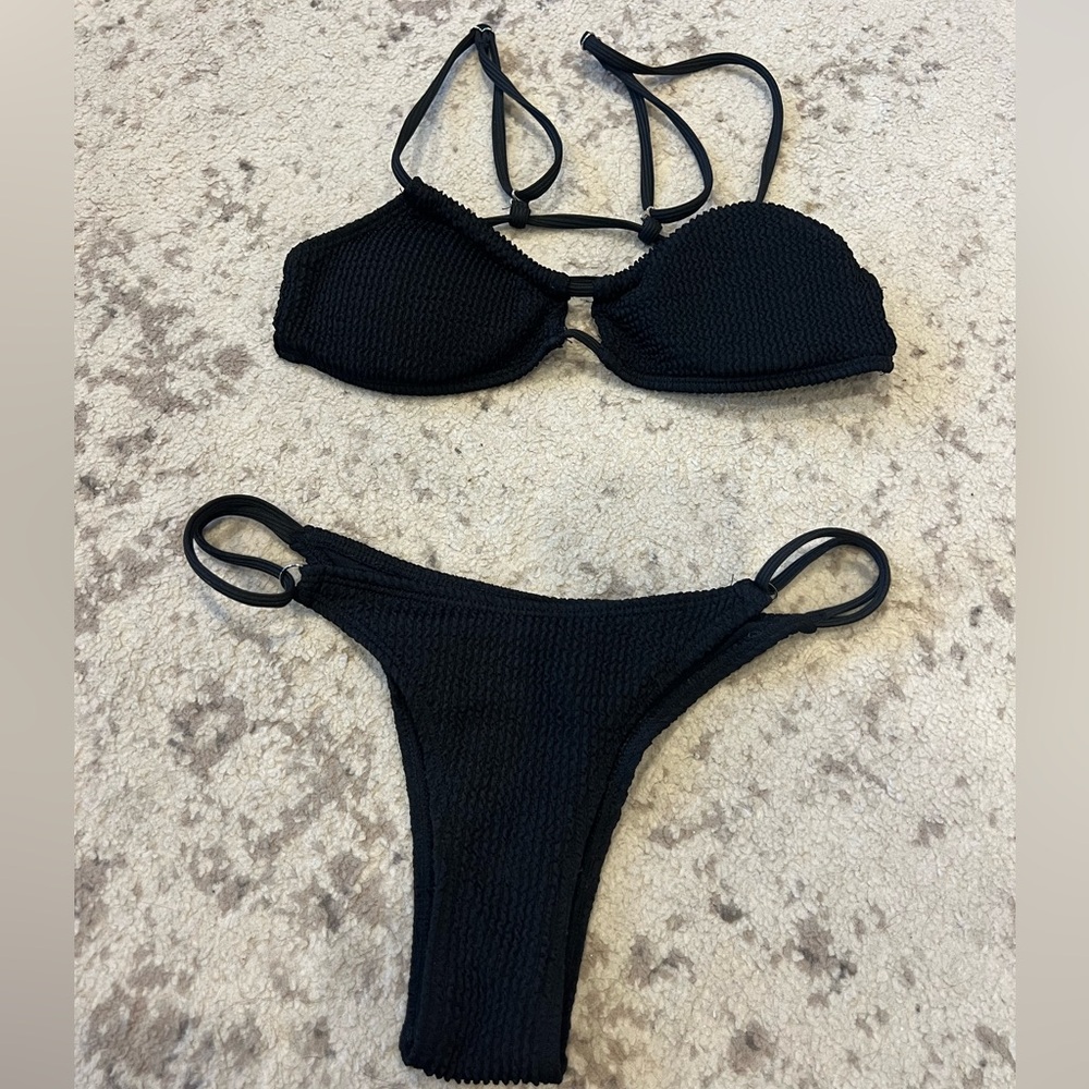 SHEIN CHEEKY Suit